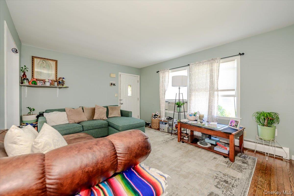 3rd image of 6 Angelo Pl, Rye Town, NY 10573 | MLS# 1035737