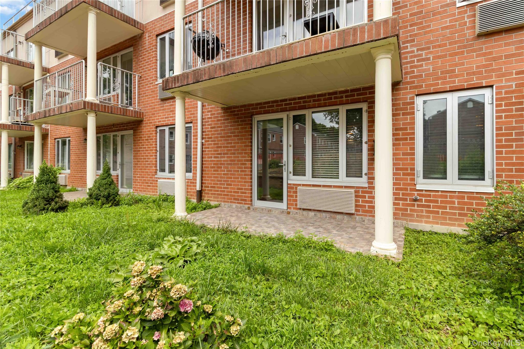 30th image of 6434 Grand Central Pkwy #1E, New York, NY 11375 | MLS# 1035739