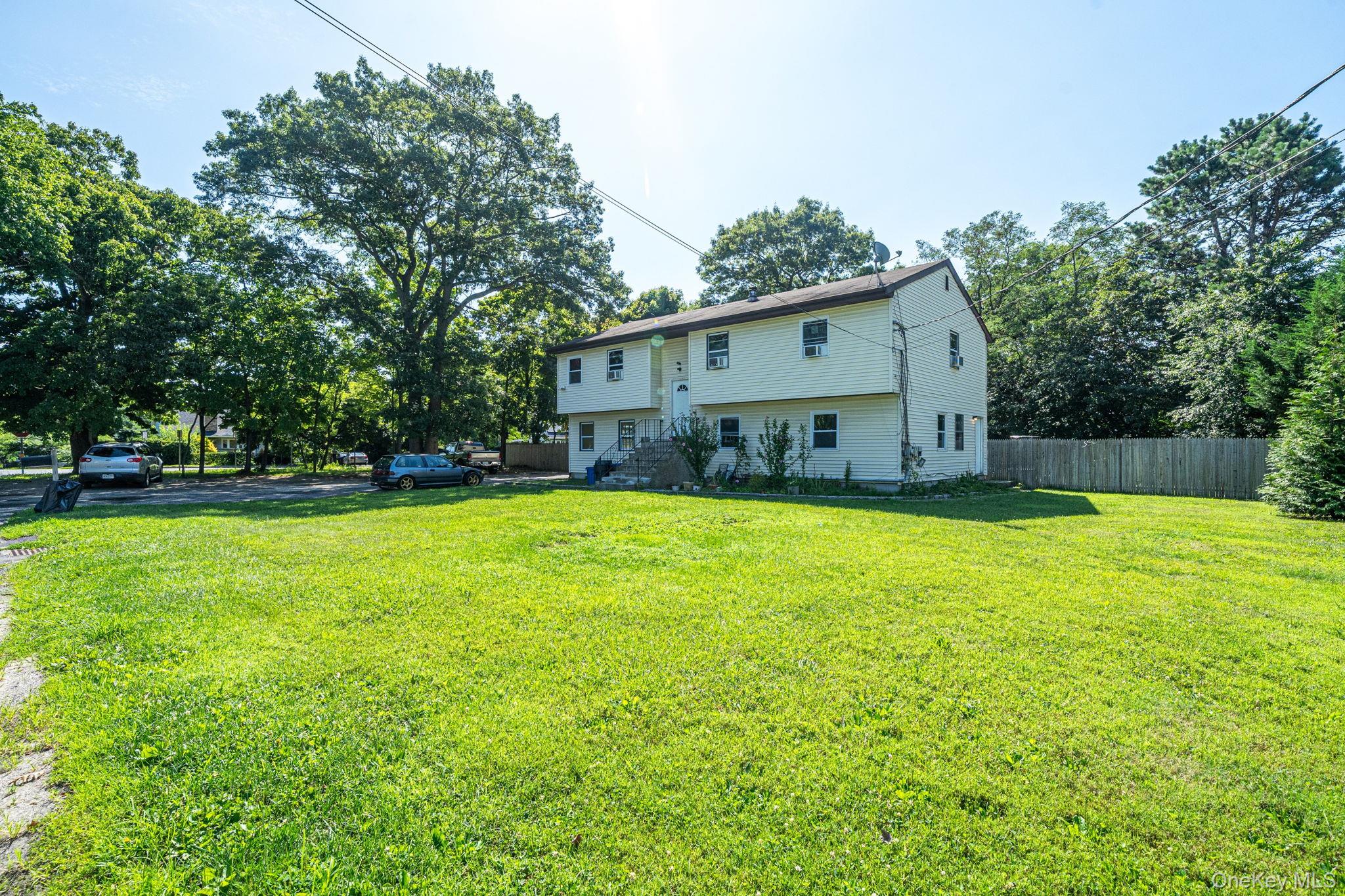 3rd image of 452 Ocean Ave, Islip, NY 11722 | MLS# 1035745