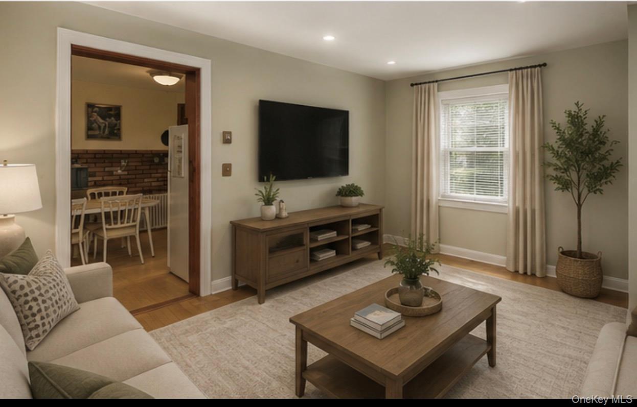 5th image of 133 Little Plains Rd, Huntington, NY 11743 | MLS# 1035772