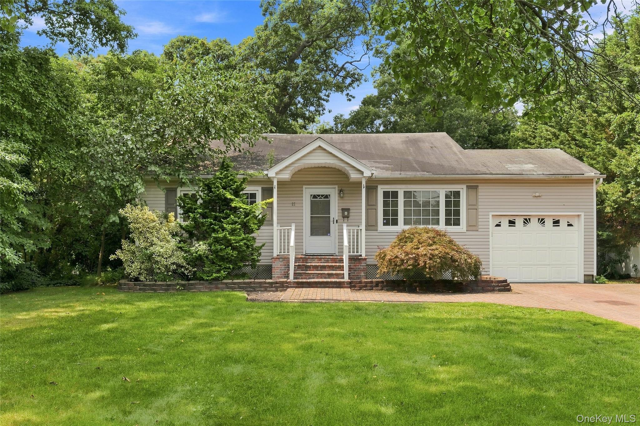 1st image of 27 S Ketcham Ave, Babylon, NY 11701 | MLS# 1035818