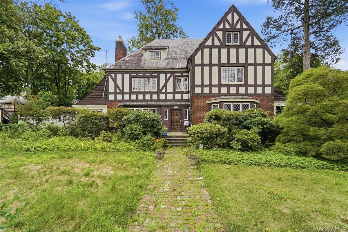 2nd image of 149 Esplanade, Mount Vernon, NY 10553 | MLS# 1035819