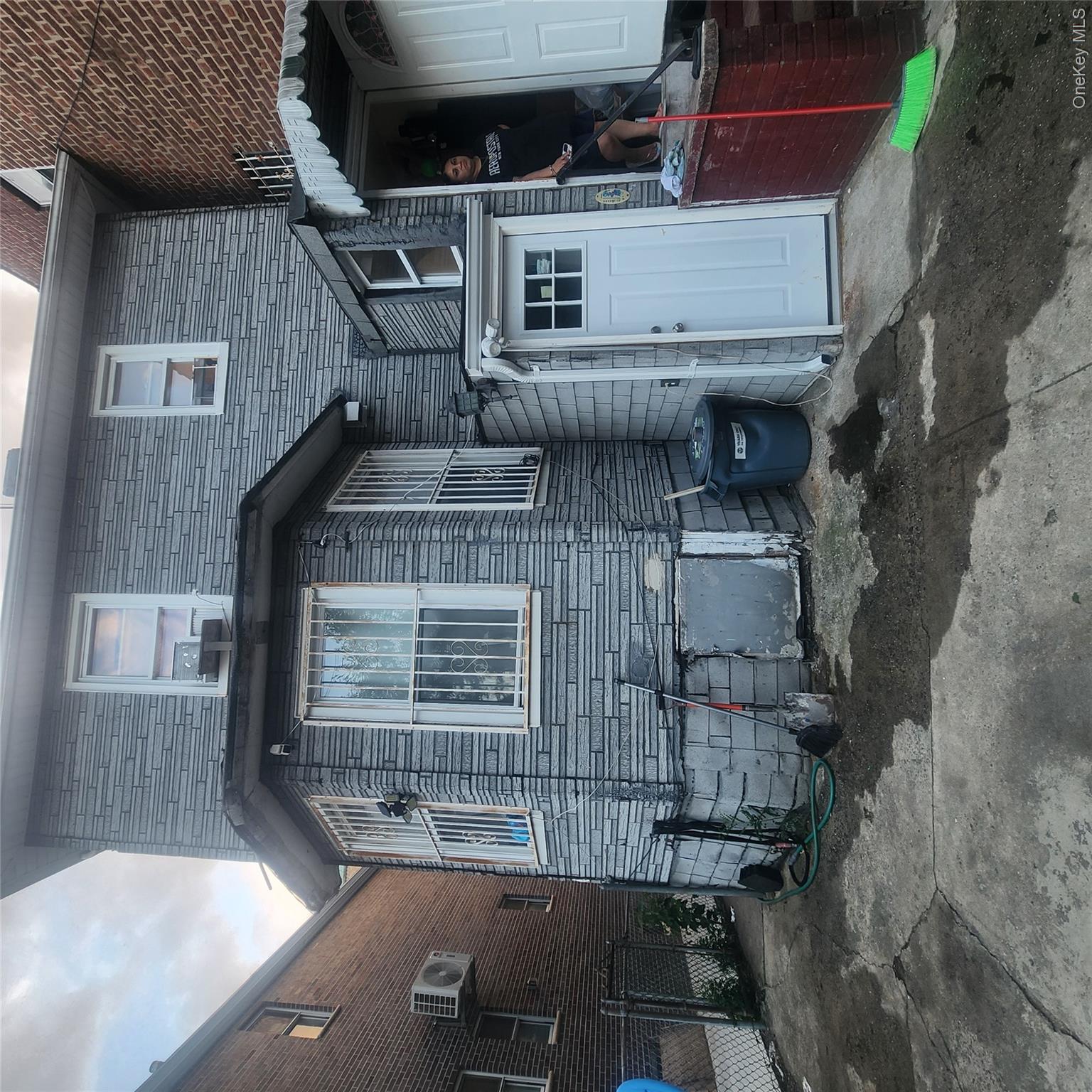 15th image of 4821 91st St, New York, NY 11373 | MLS# 1035868
