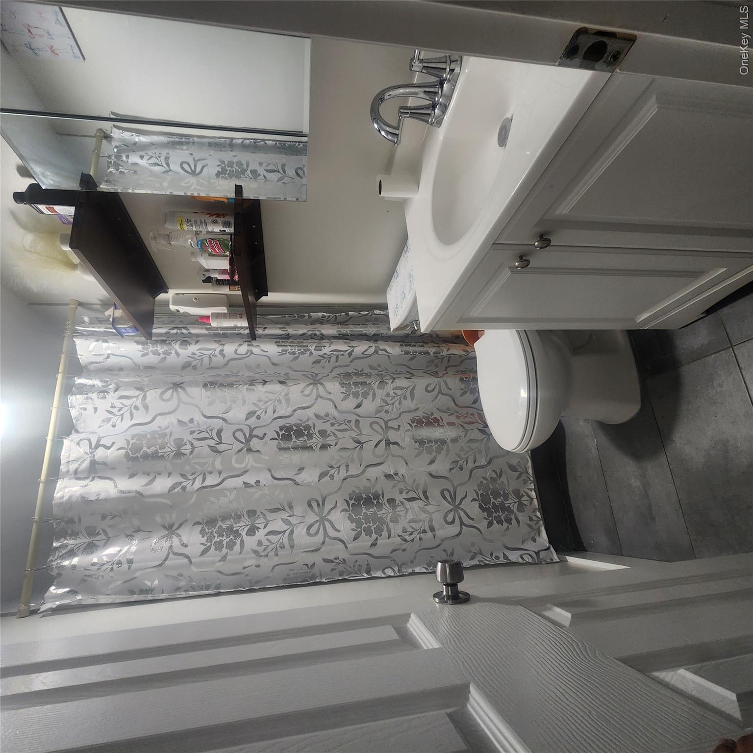 3rd image of 4821 91St St, New York, NY 11373 | MLS# 1035868
