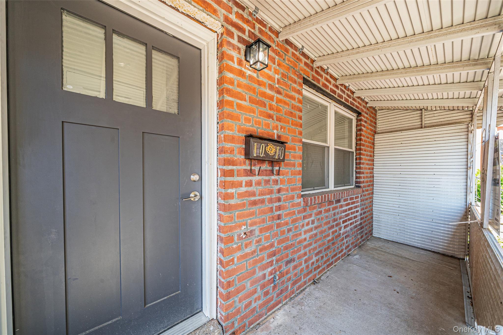 39th image of 1010 E 230th St, New York, NY 10466 | MLS# 1035873