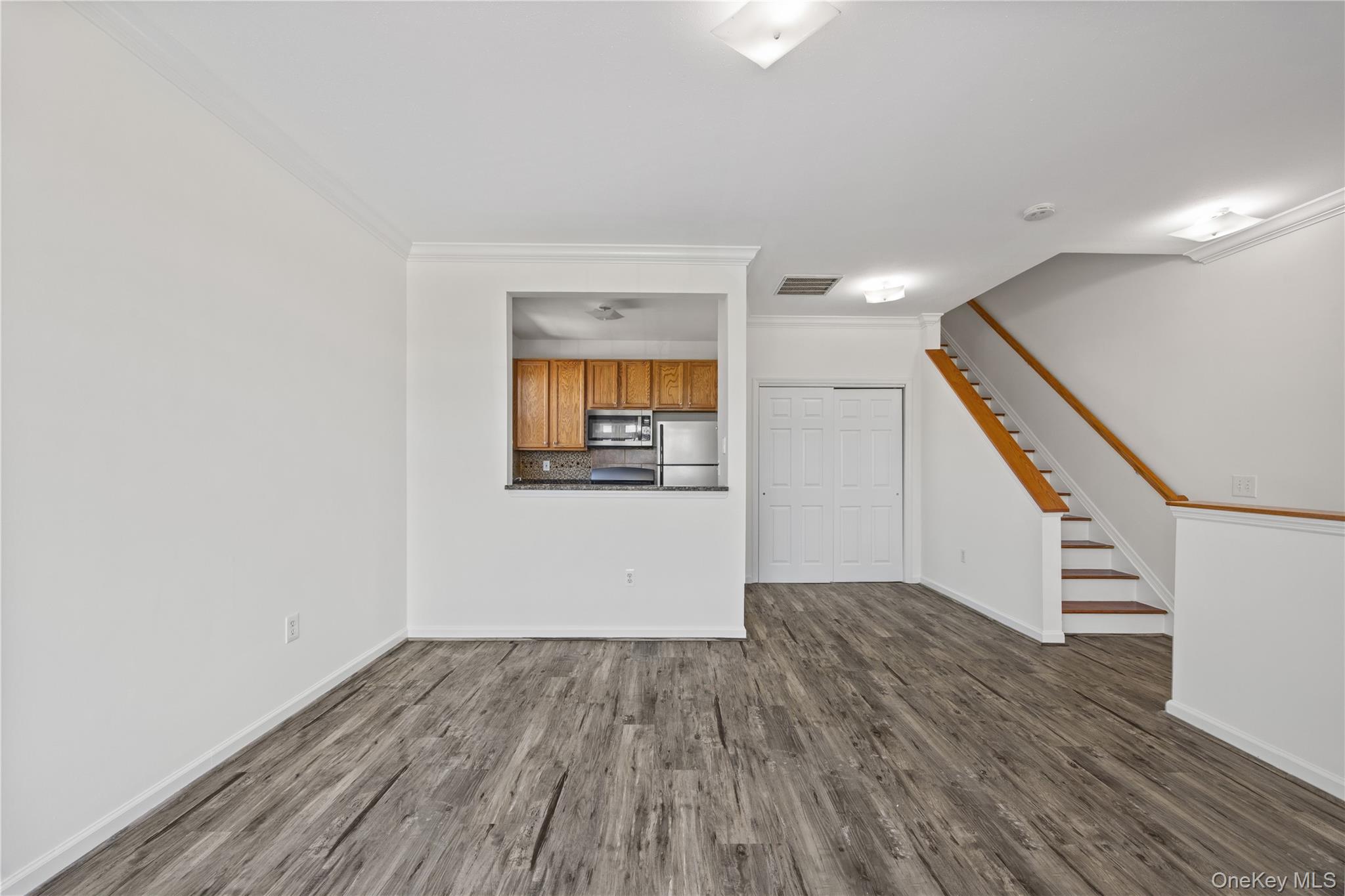 3rd image of 102 Surf Dr, New York, NY 10473 | MLS# 1035885
