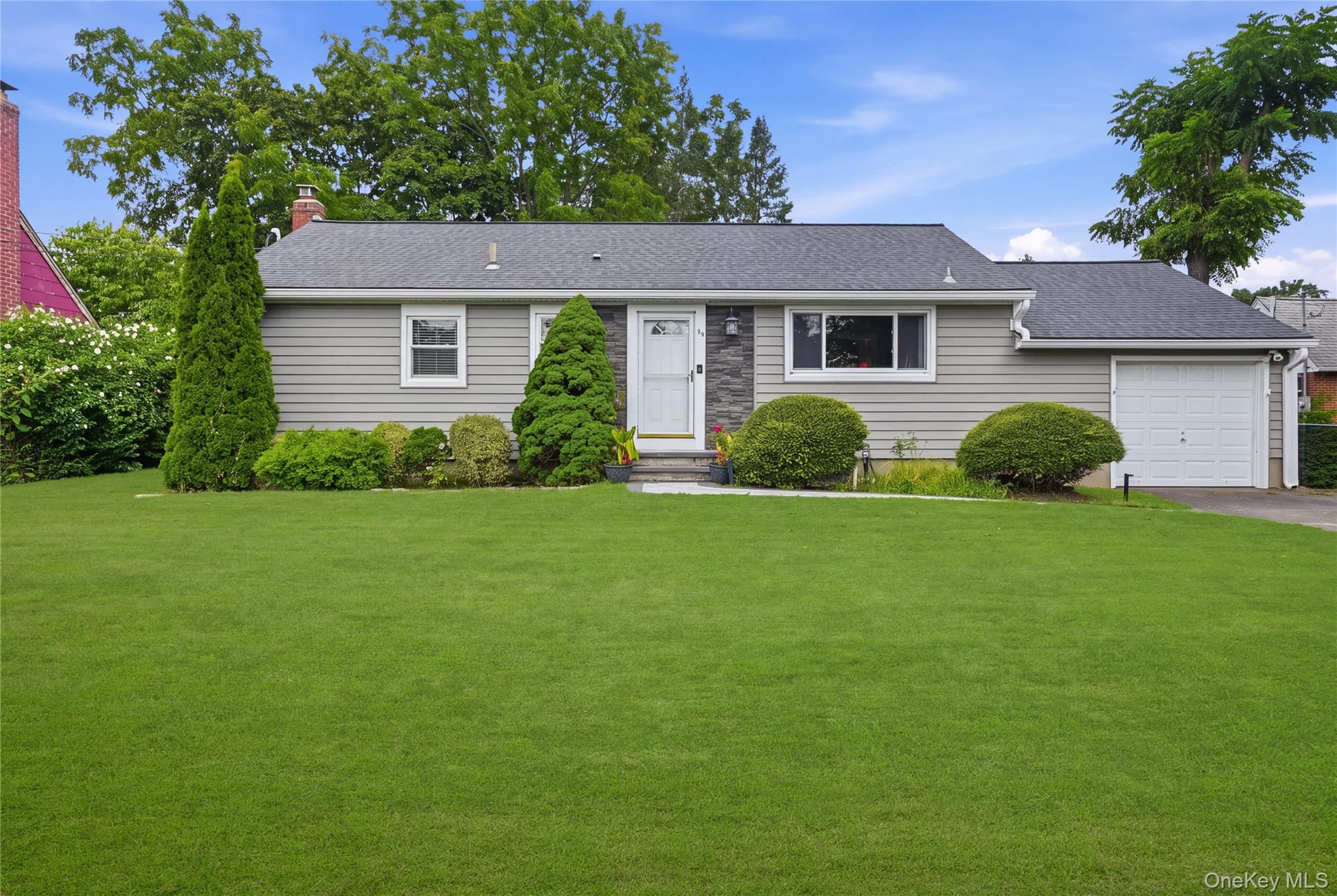 2nd image of 96 E 12th St, Huntington, NY 11746 | MLS# 1035892