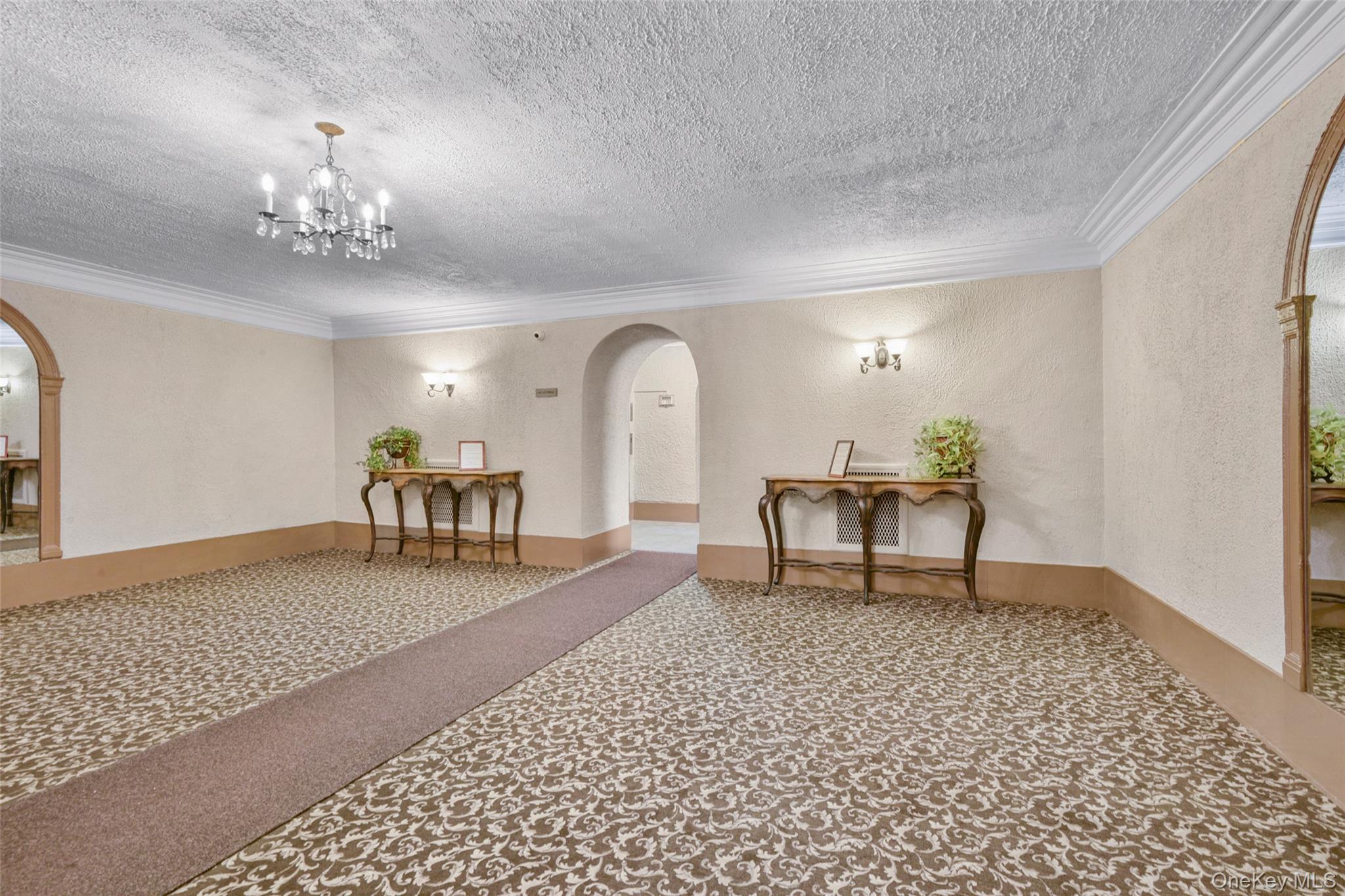 3rd image of 30 Windsor Ter #5A, White Plains, NY 10601 | MLS# 1035910