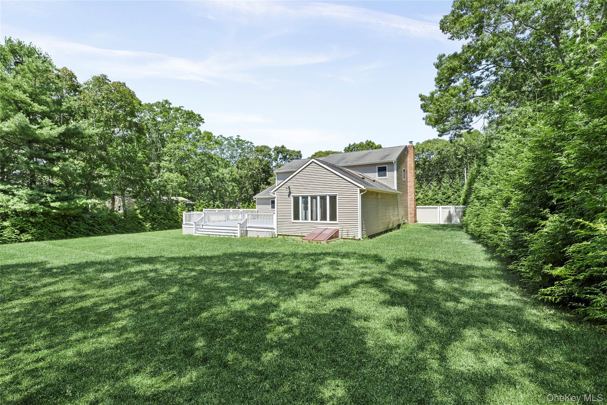 18th image of 39 Sherwood Rd, Southampton, NY 11946 | MLS# 1035961
