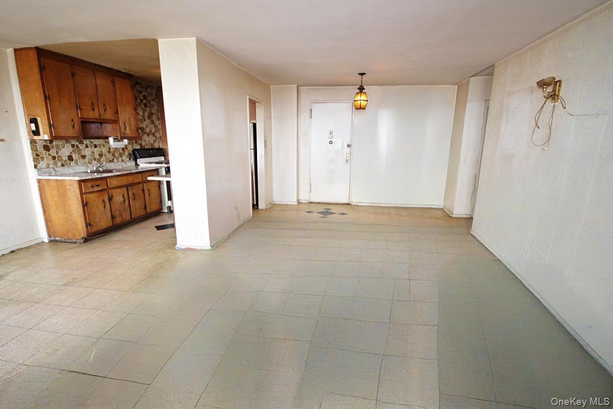 4th image of 1935 Shore Pkwy, New York, NY 11214