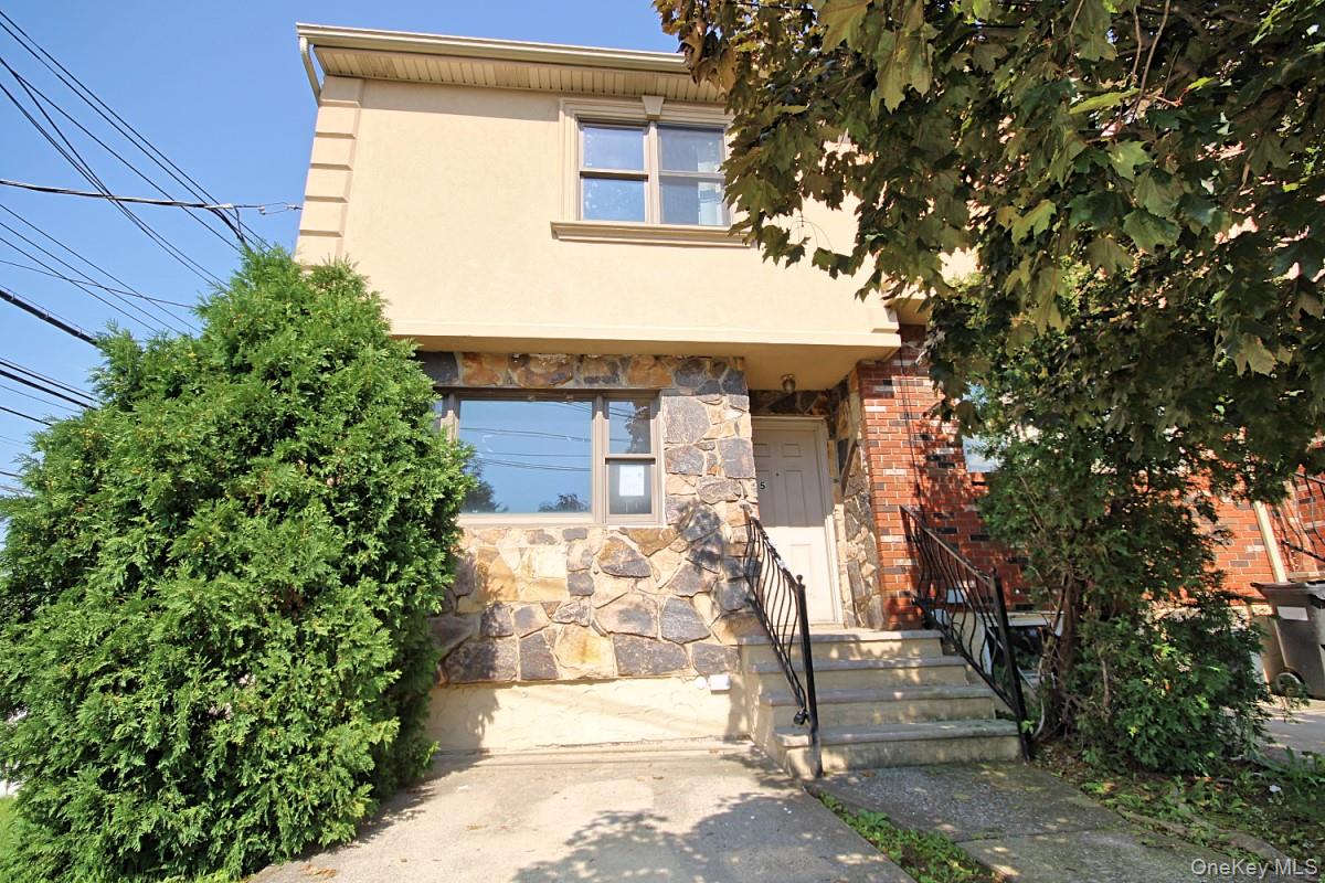 25th image of 5 Abbey Rd, New York, NY 10308 | MLS# 1035975