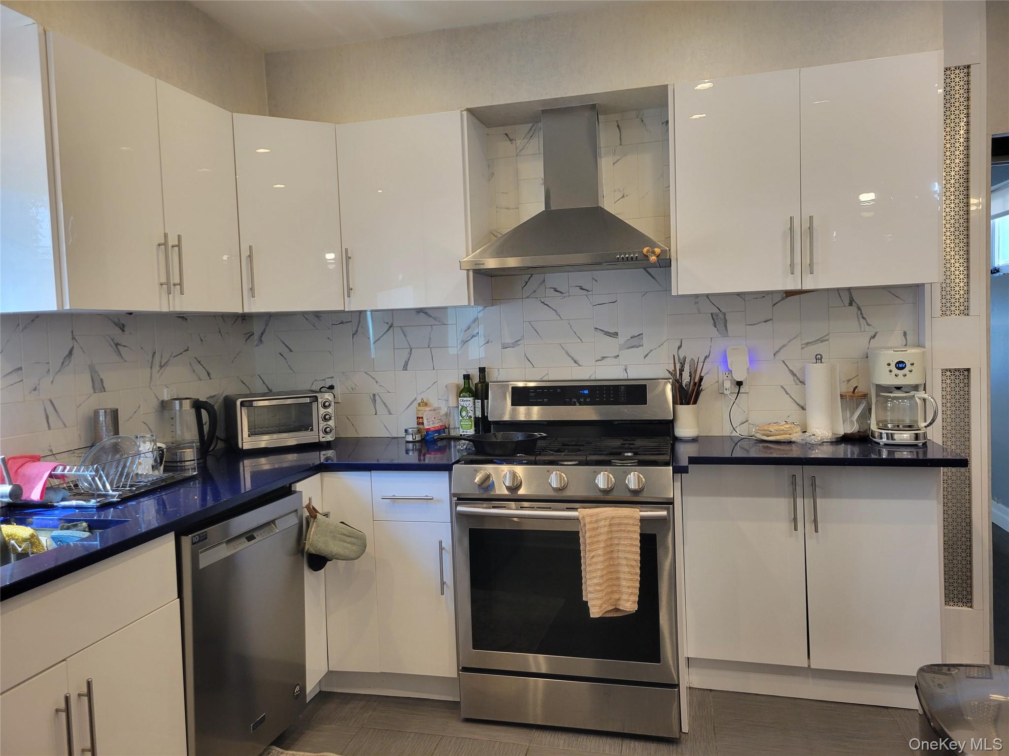4th image of 1637 West 2Nd St, New York, NY 11223 | MLS# 1035991