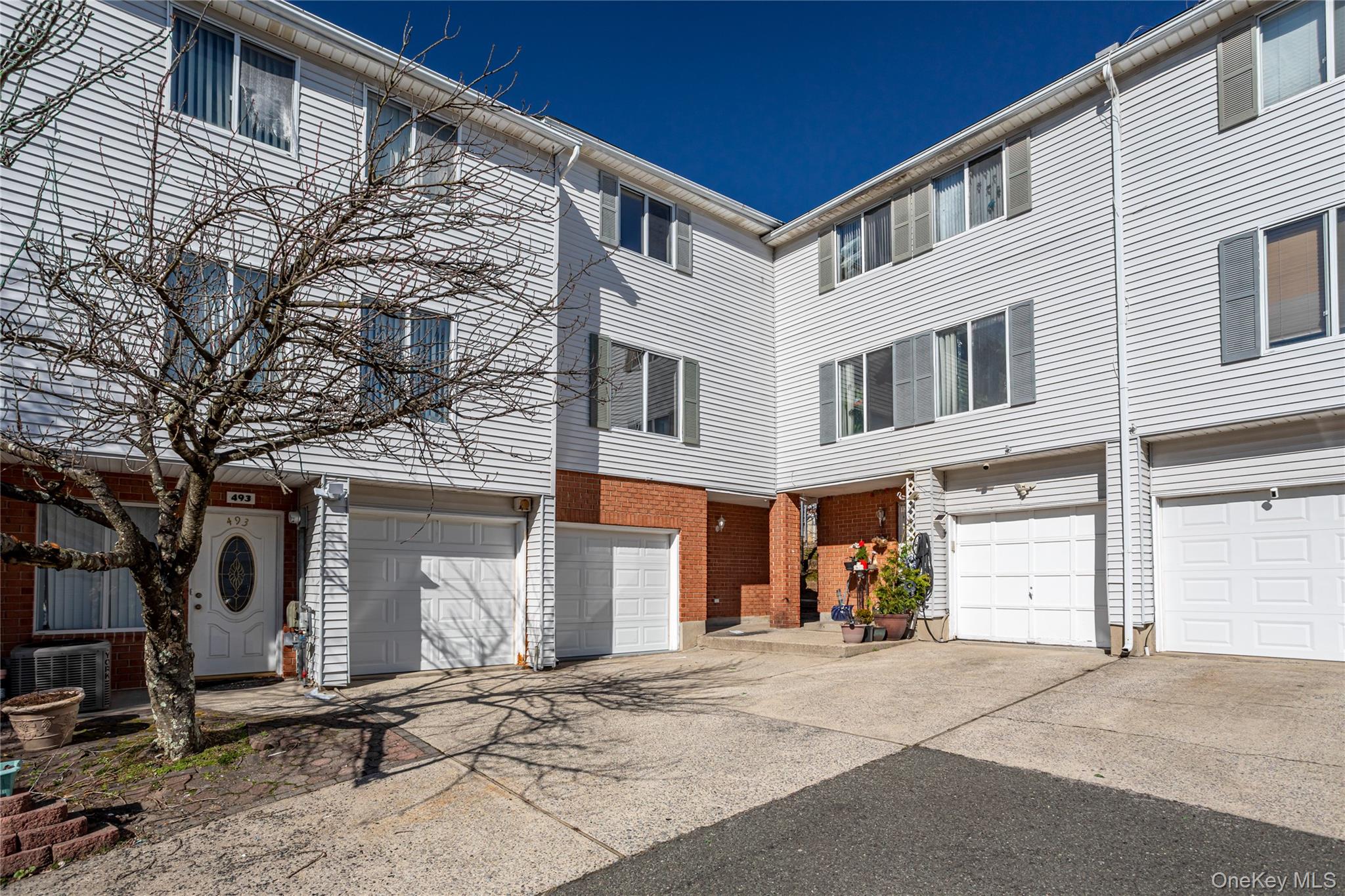 1st image of 491 Ilyssa Wy, New York, NY 10312 | MLS# 1036097