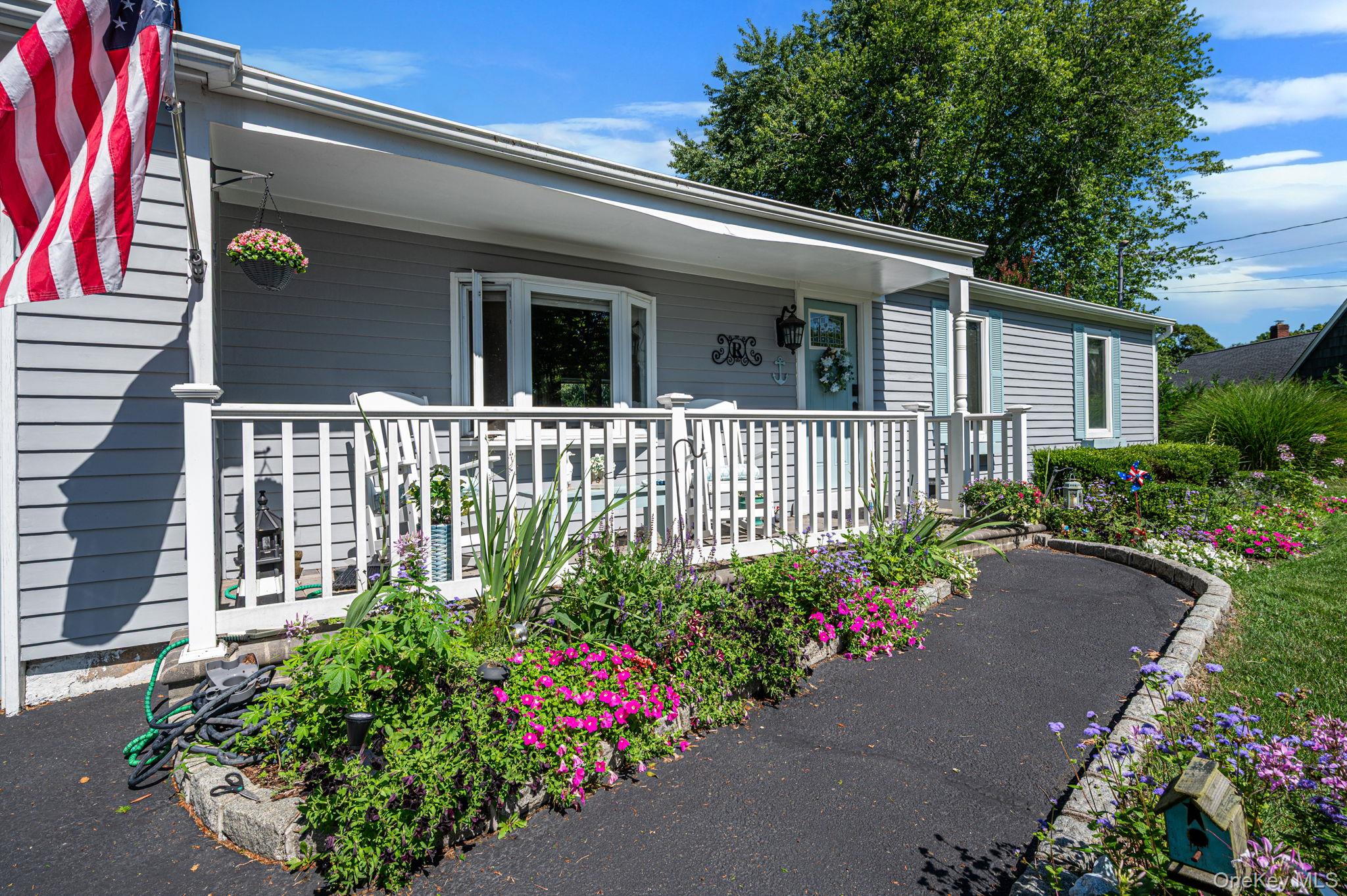 4th image of 16 Pine Edge Dr, Brookhaven, NY 11940 | MLS# 1036100