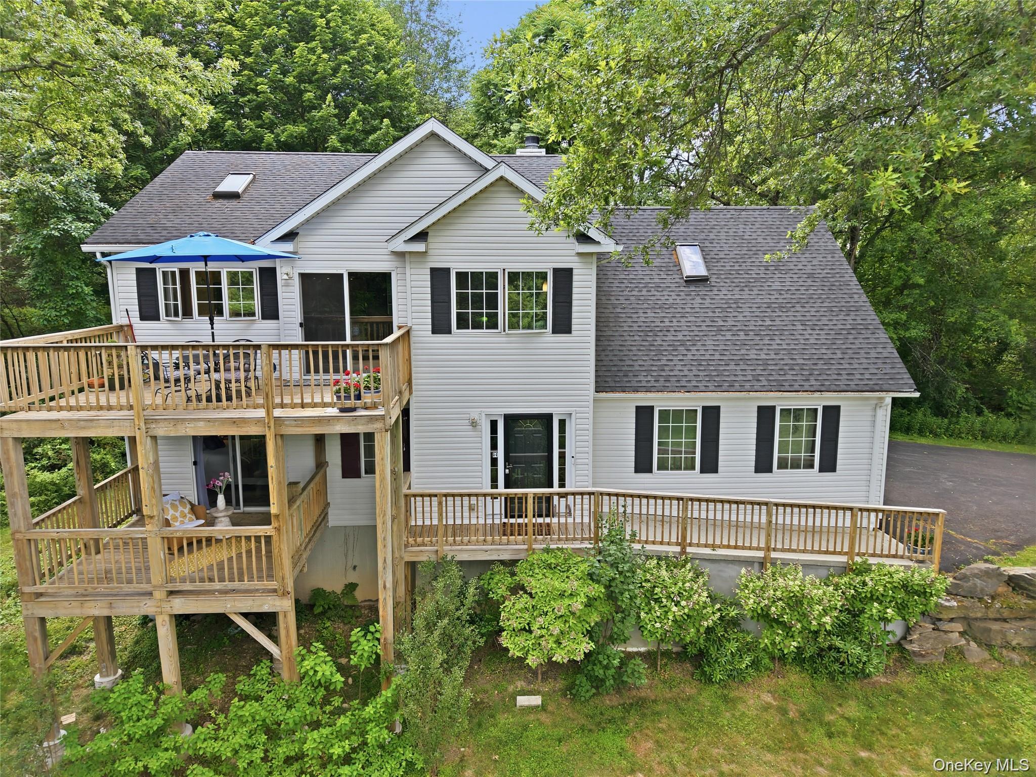 4th image of 15 Meadow Dr, Red Hook, NY 12571 | MLS# 1036106