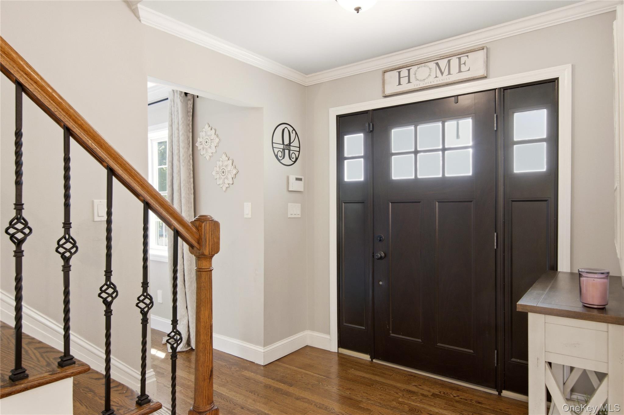 4th image of 1 Wenmore Ct, Smithtown, NY 11725 | MLS# 1036130
