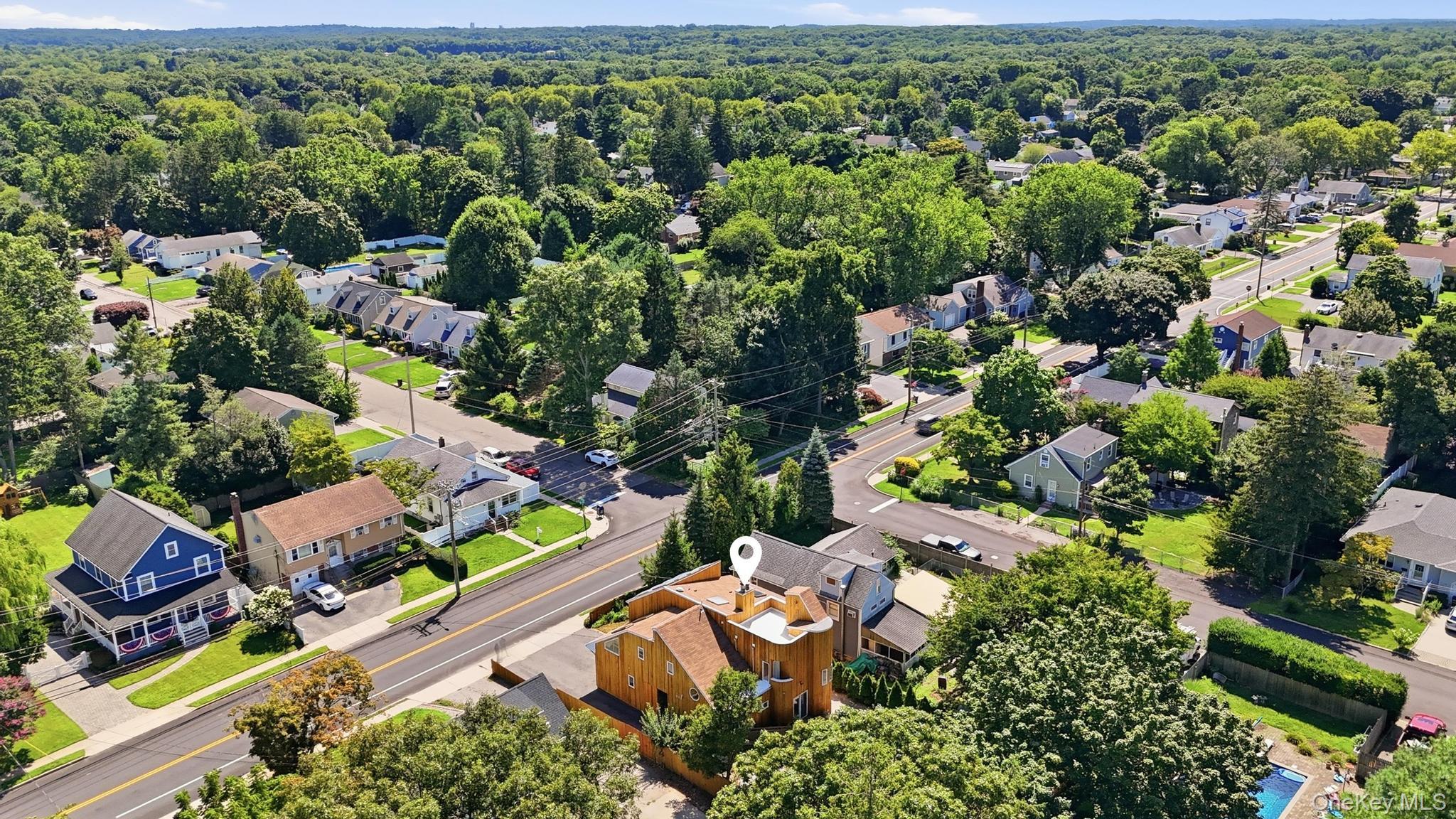 35th image of 308 5th Ave, Huntington, NY 11731 | MLS# 1036172
