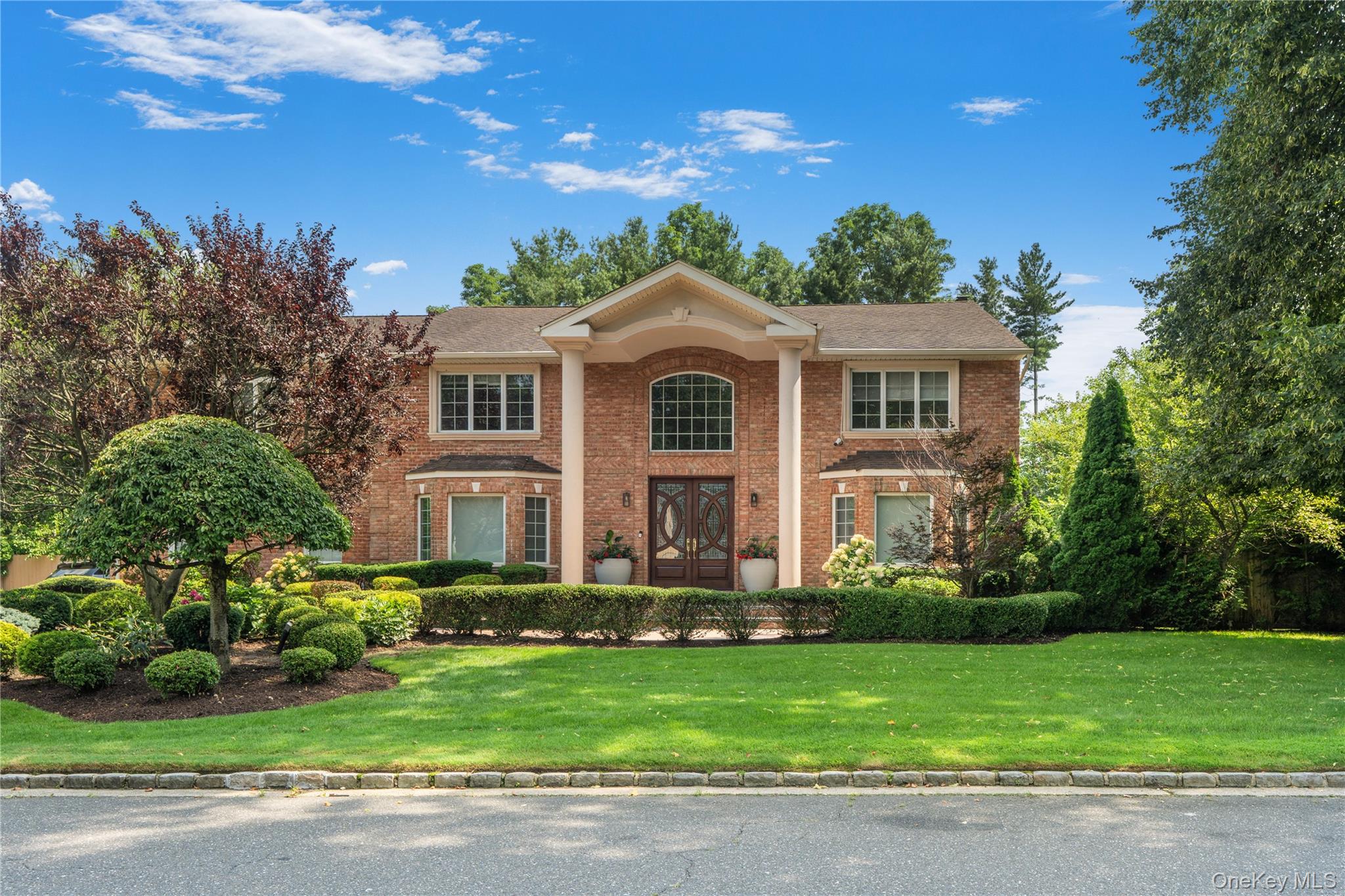 1st image of 20 Stirrup Ln, Oyster Bay, NY 11791 | MLS# 1036182