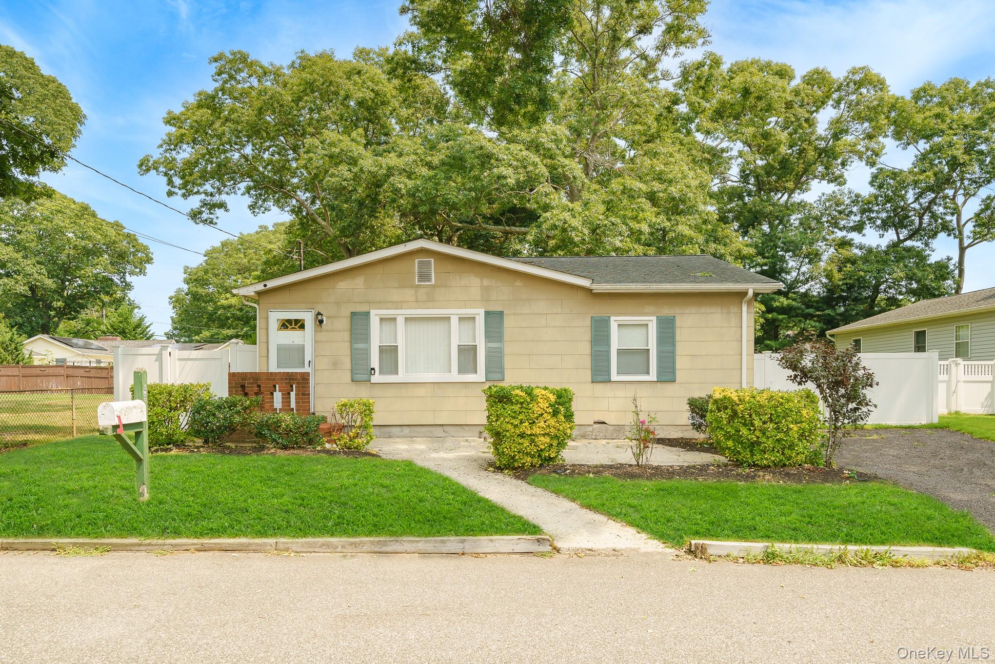 2nd image of 49 Salem St, Brookhaven, NY 11772 | MLS# 1036195