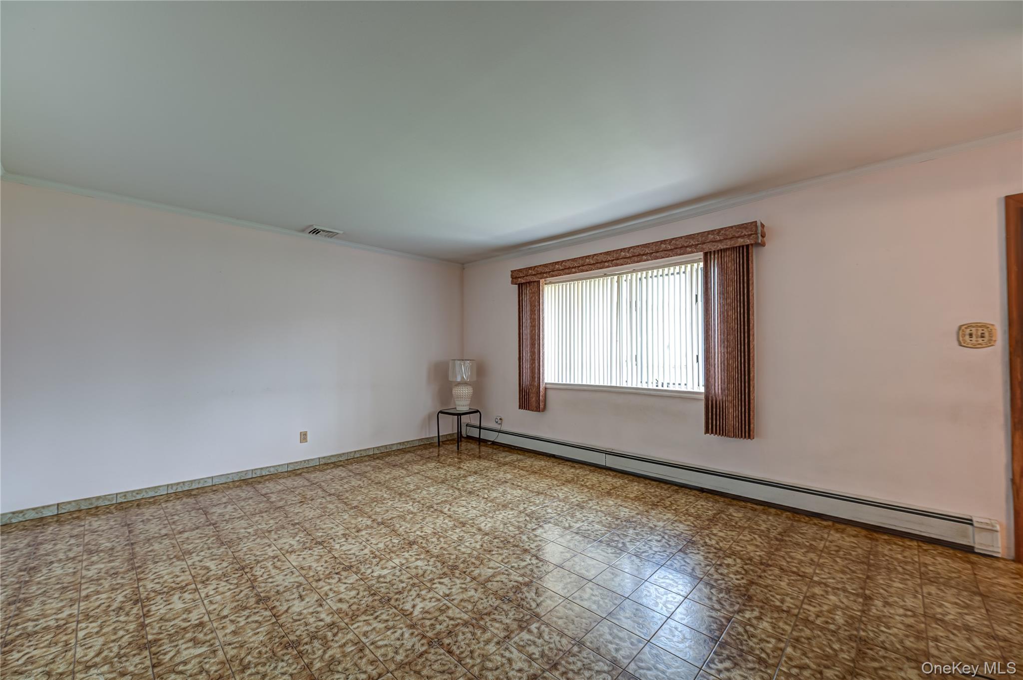 3rd image of 3986 Maplewood Dr, Hempstead, NY 11783 | MLS# 1036258