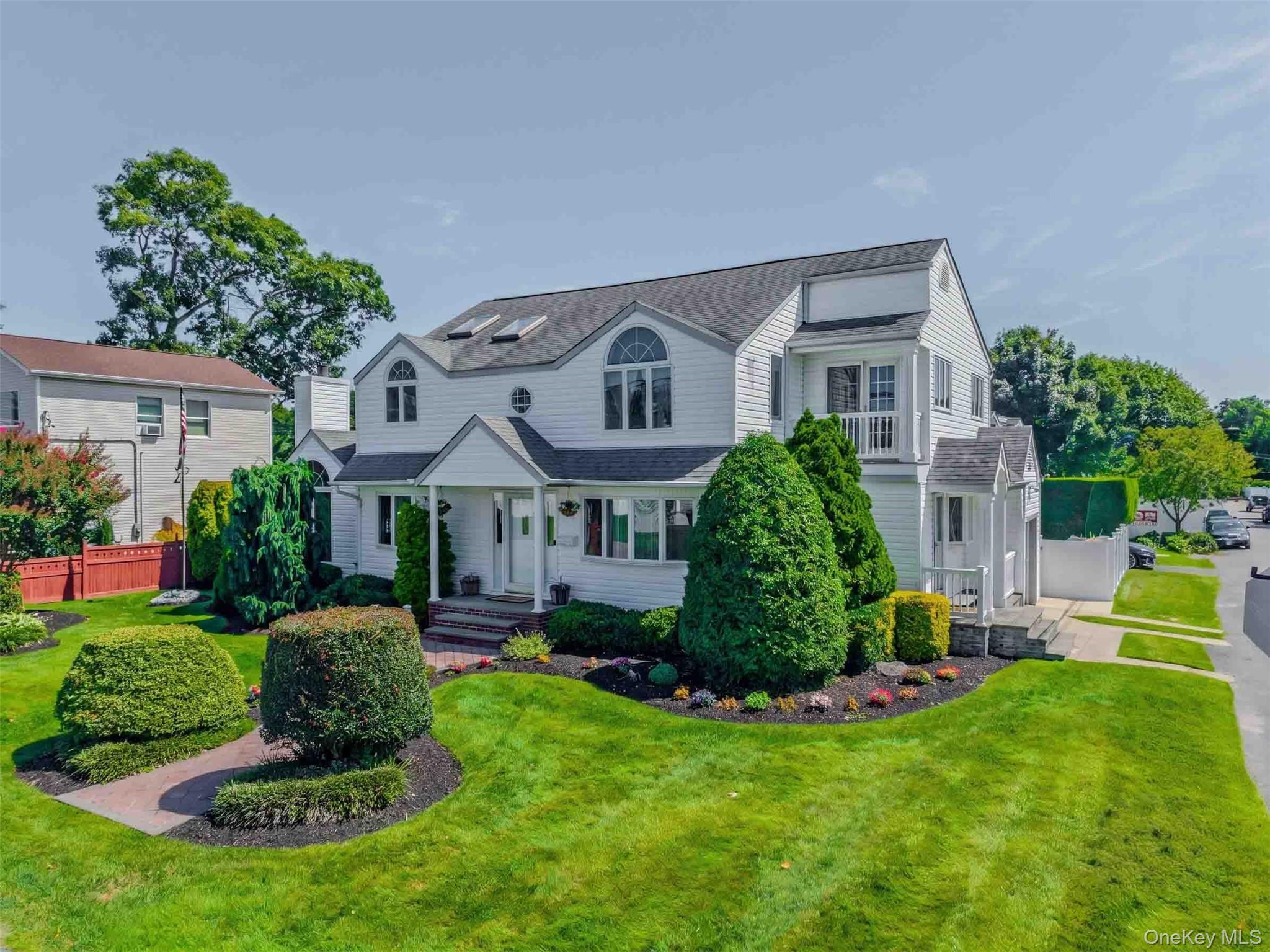 1st image of 484 Washington Ave, Babylon, NY 11757 | MLS# 1036260