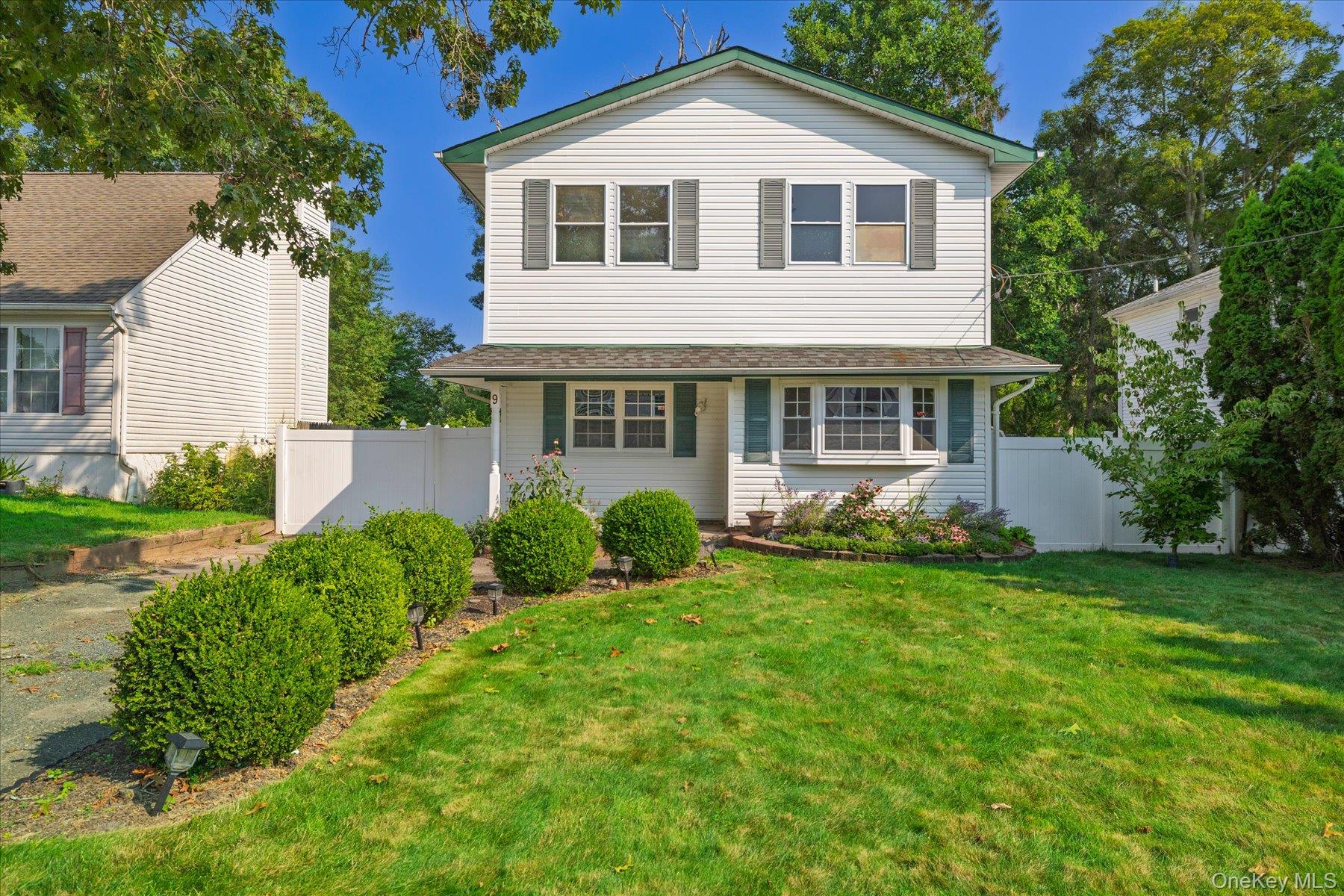 1st image of 9 Robinson Dr, Brookhaven, NY 11967 | MLS# 1036276