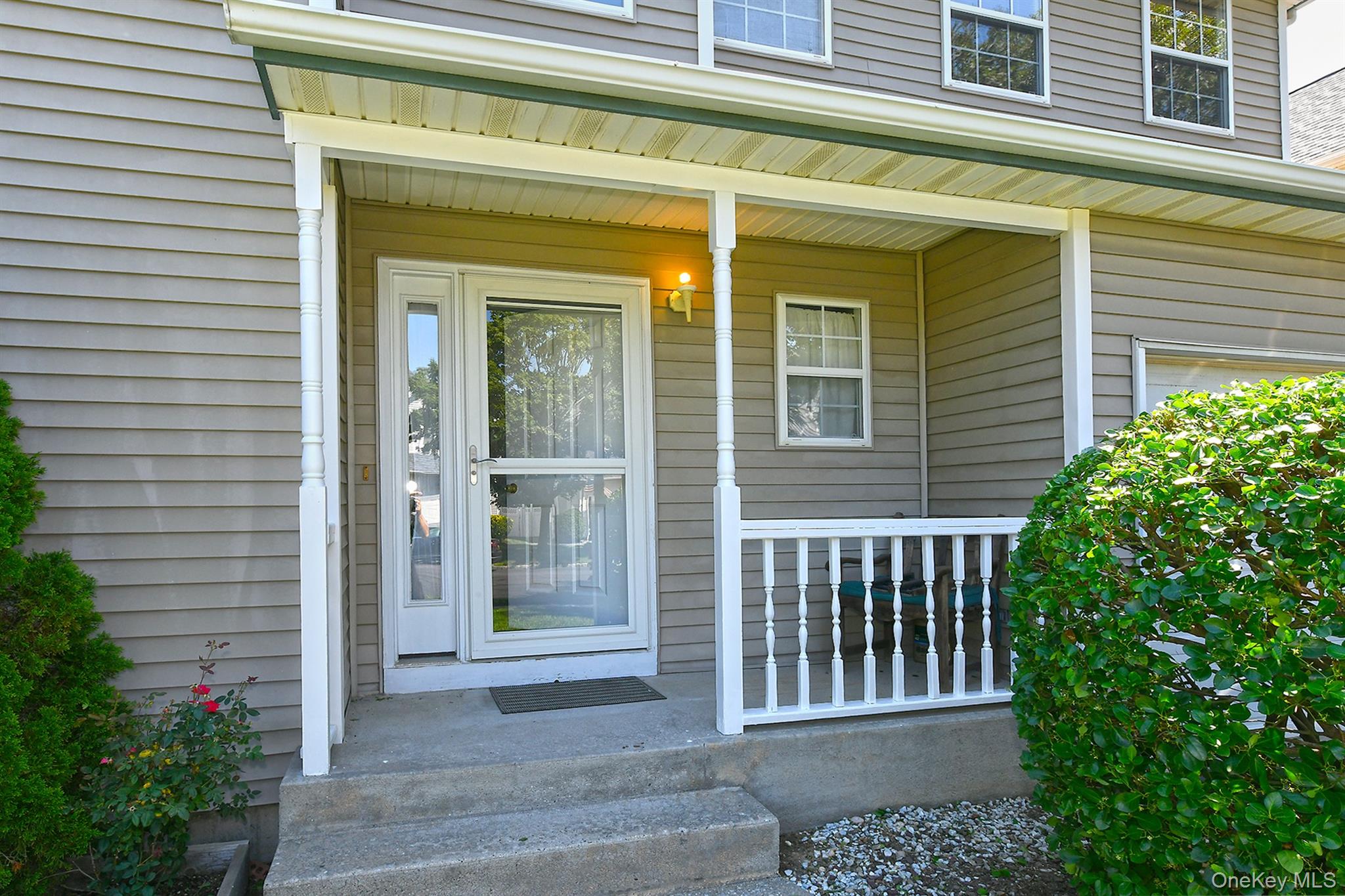 5th image of 196 Cranberry Ct, Huntington, NY 11747 | MLS# 1036299