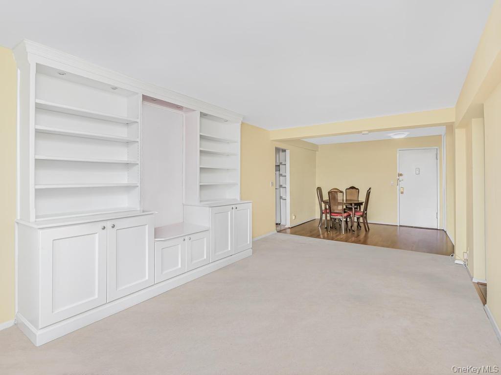 4th image of 415 Gramatan Ave, Mount Vernon, NY 10550