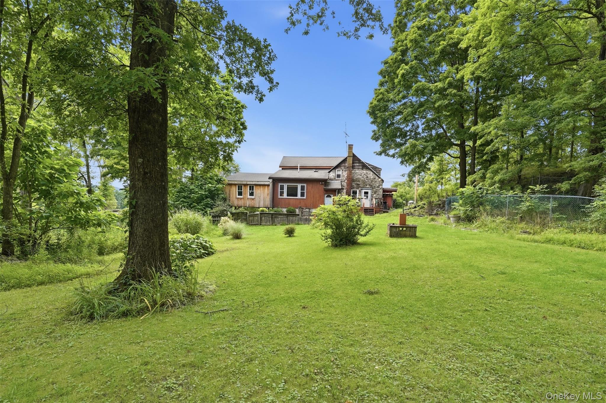 3rd image of 574 State Route 32 N, Esopus, NY 12561 | MLS# 1036311