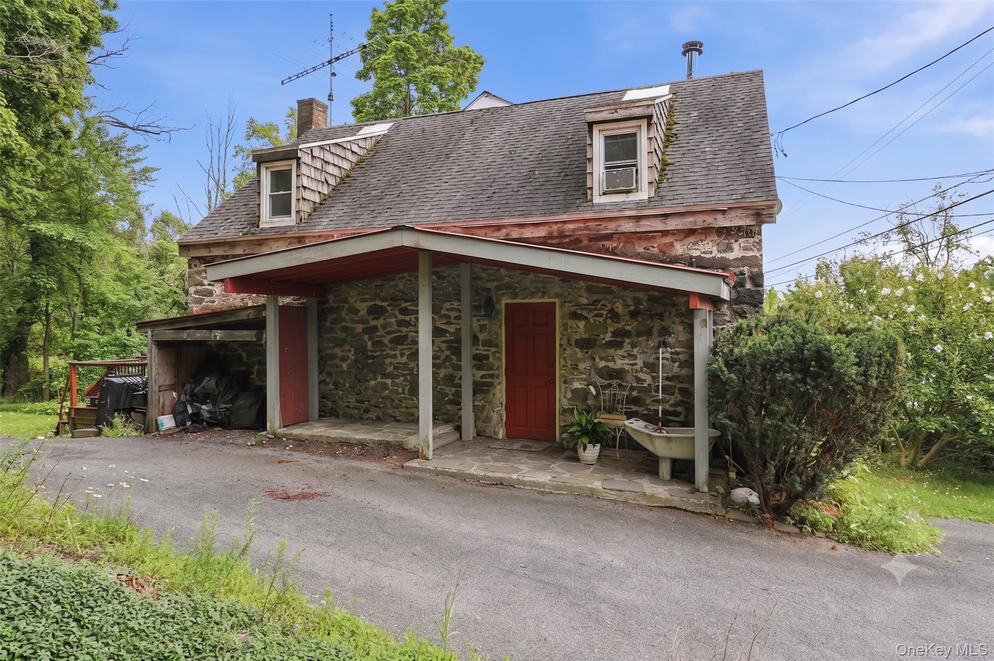 1st image of 574 State Route 32 N, Esopus, NY 12561 | MLS# 1036311