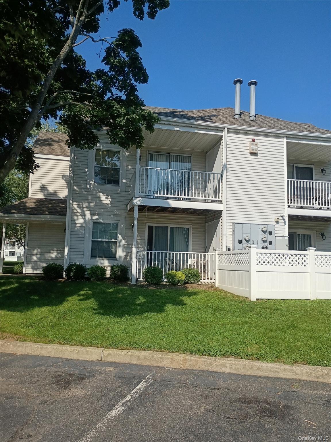 15th image of 349 Artist Lake Dr, Brookhaven, NY 11953 | MLS# 1036361