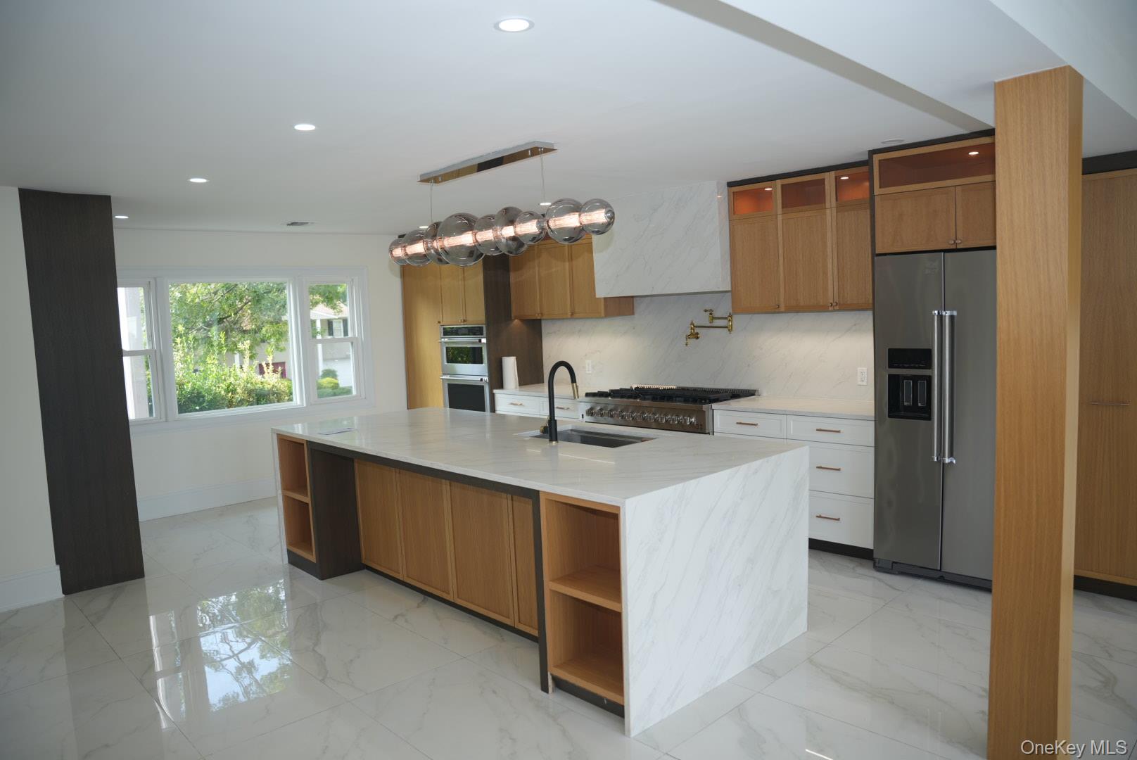 3rd image of 21 Wesleyan Rd, Huntington, NY 11725 | MLS# 1036368