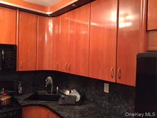 5th image of 61-35 98Th St #2C, New York, NY 11374 | MLS# 1036392
