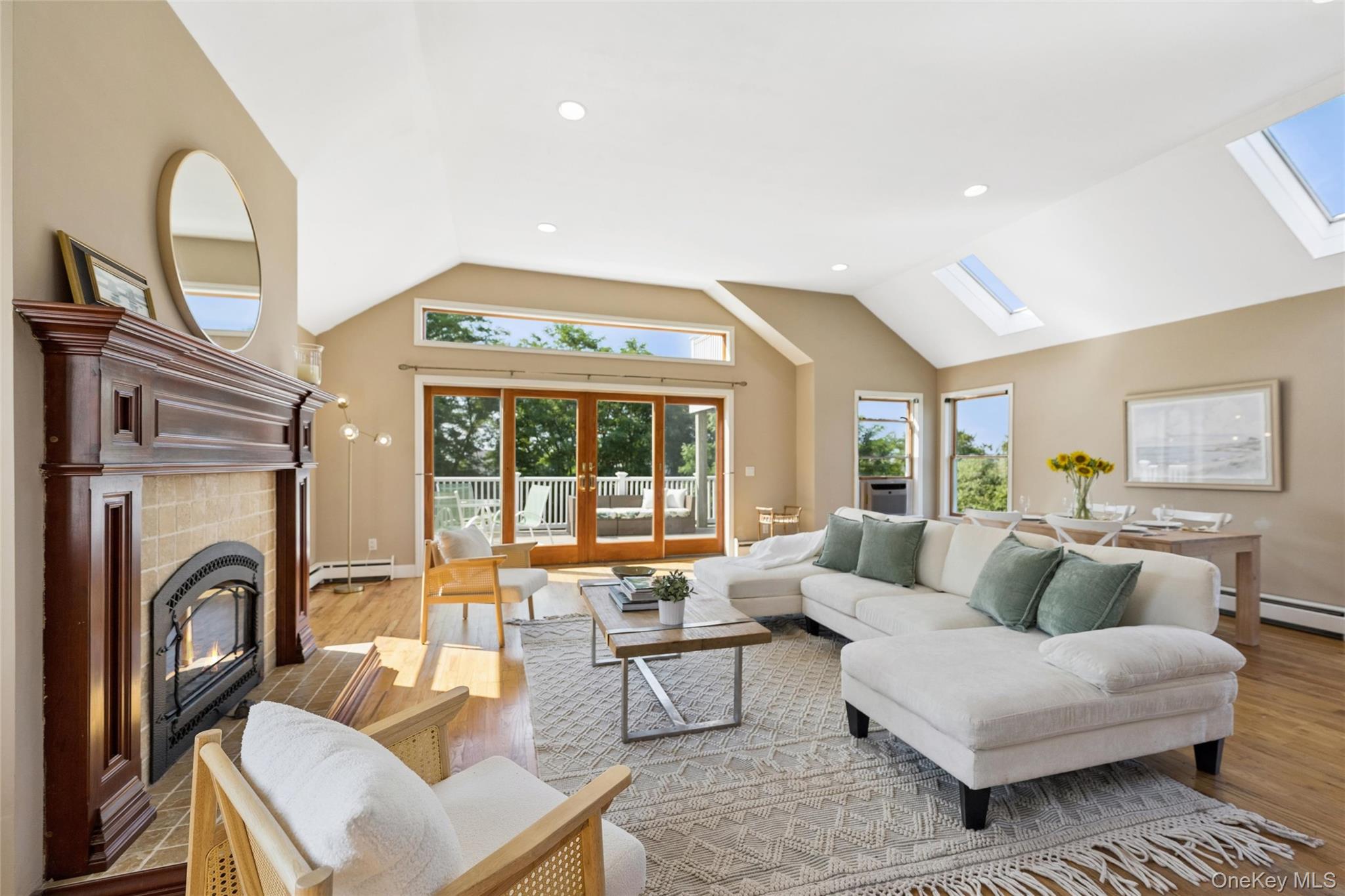 3rd image of 155 2Nd Ave, Southold, NY 11958 | MLS# 1036471