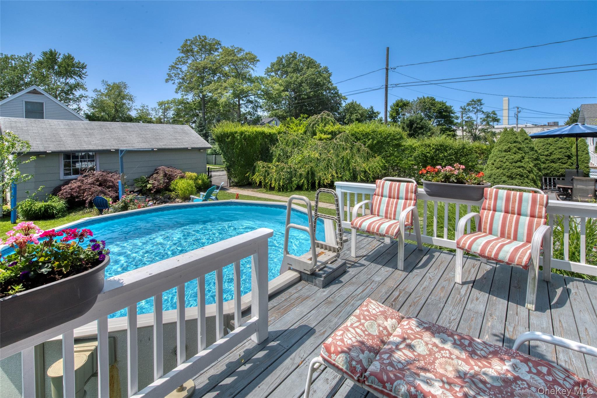 3rd image of 1227 Roanoke Ave, Riverhead, NY 11901 | MLS# 1036477