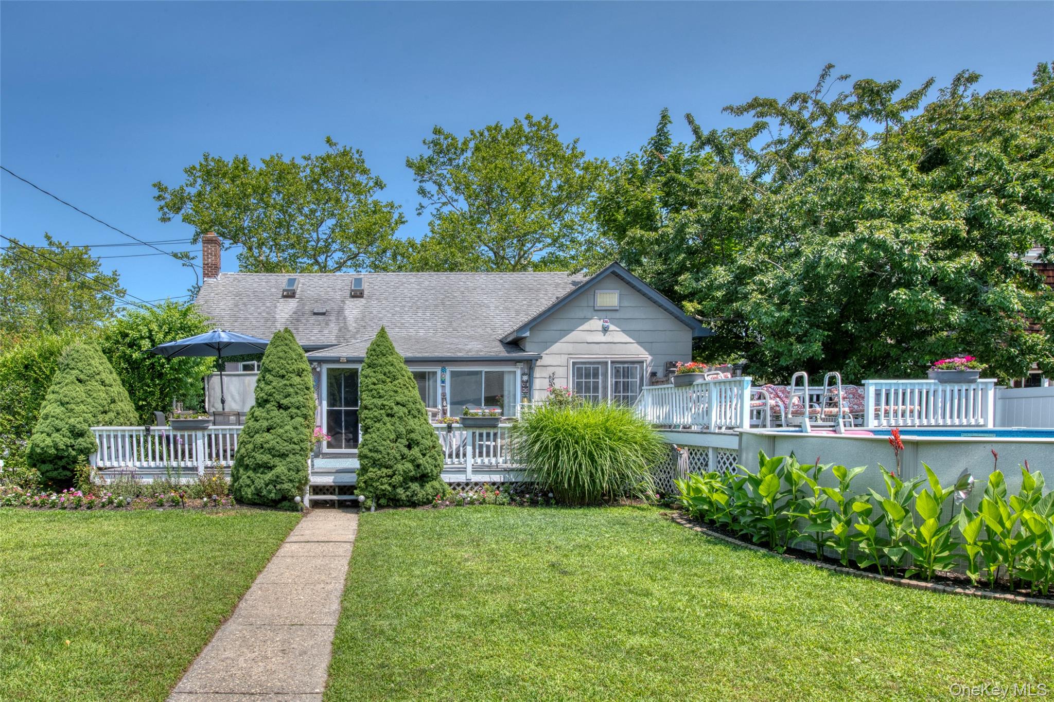 2nd image of 1227 Roanoke Ave, Riverhead, NY 11901 | MLS# 1036477