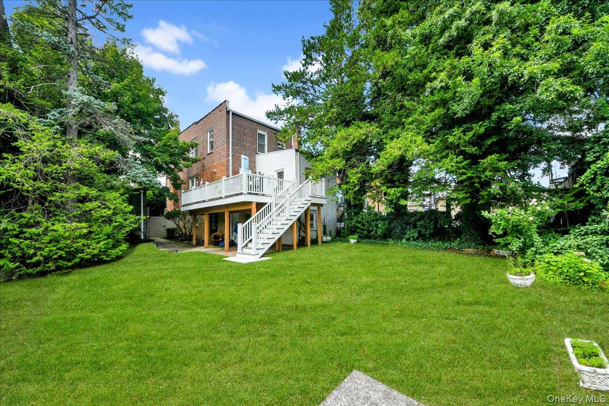 4th image of 2544 Lurting Ave, New York, NY 10469 | MLS# 1036489