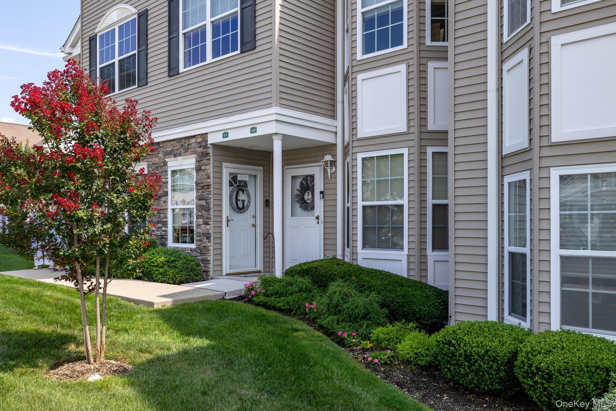 3rd image of 421 Autumn Dr, Hempstead, NY 11554 | MLS# 1036497