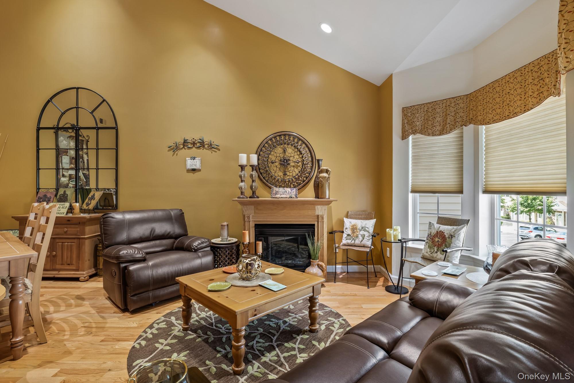 5th image of 421 Autumn Dr, Hempstead, NY 11554 | MLS# 1036497