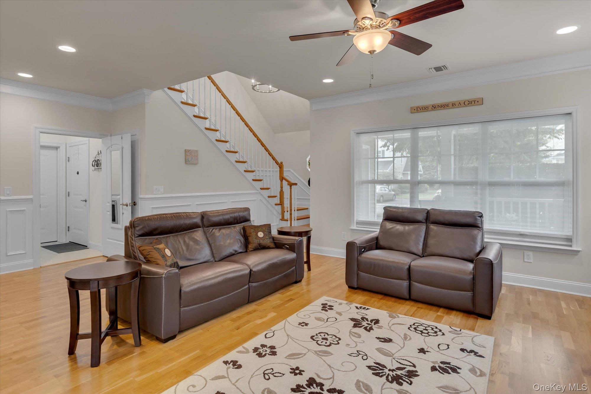 3rd image of 158 Stoneleigh Dr, Riverhead, NY 11901 | MLS# 1036536