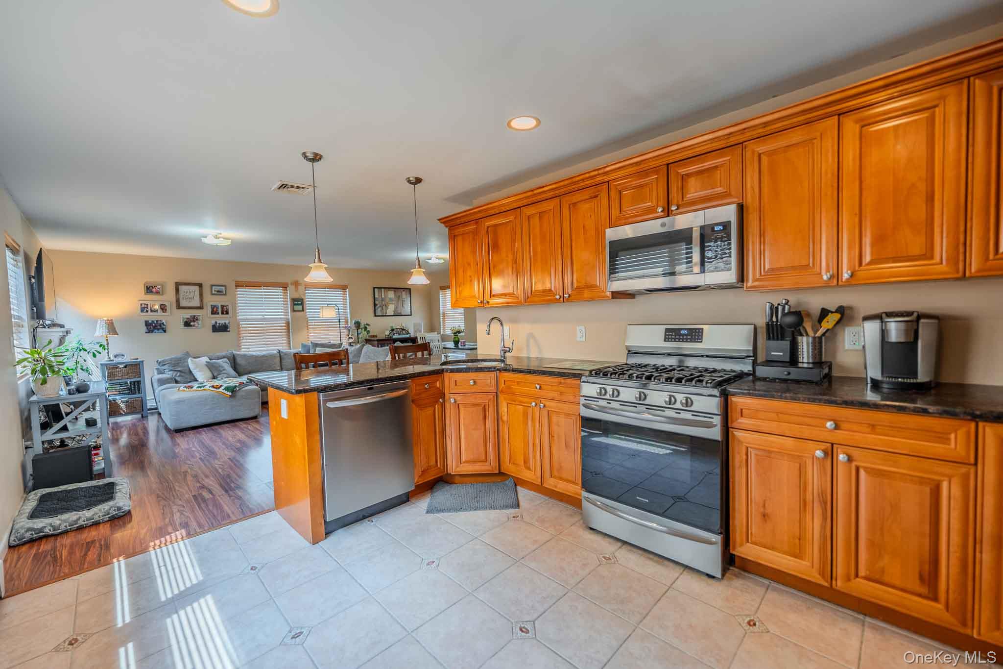3rd image of 37 Louisiana St, Long Beach, NY 11561 | MLS# 1036557
