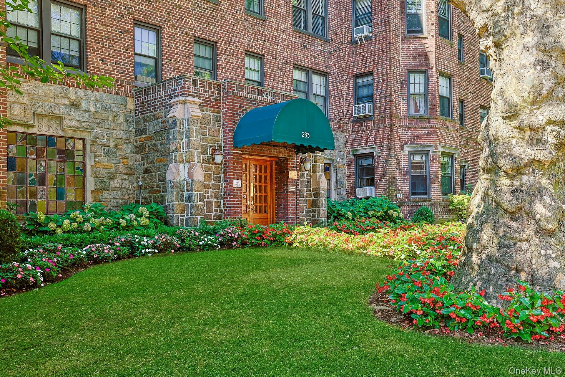 2nd image of 253 Garth Rd #3E, Eastchester, NY 10583 | MLS# 1036574