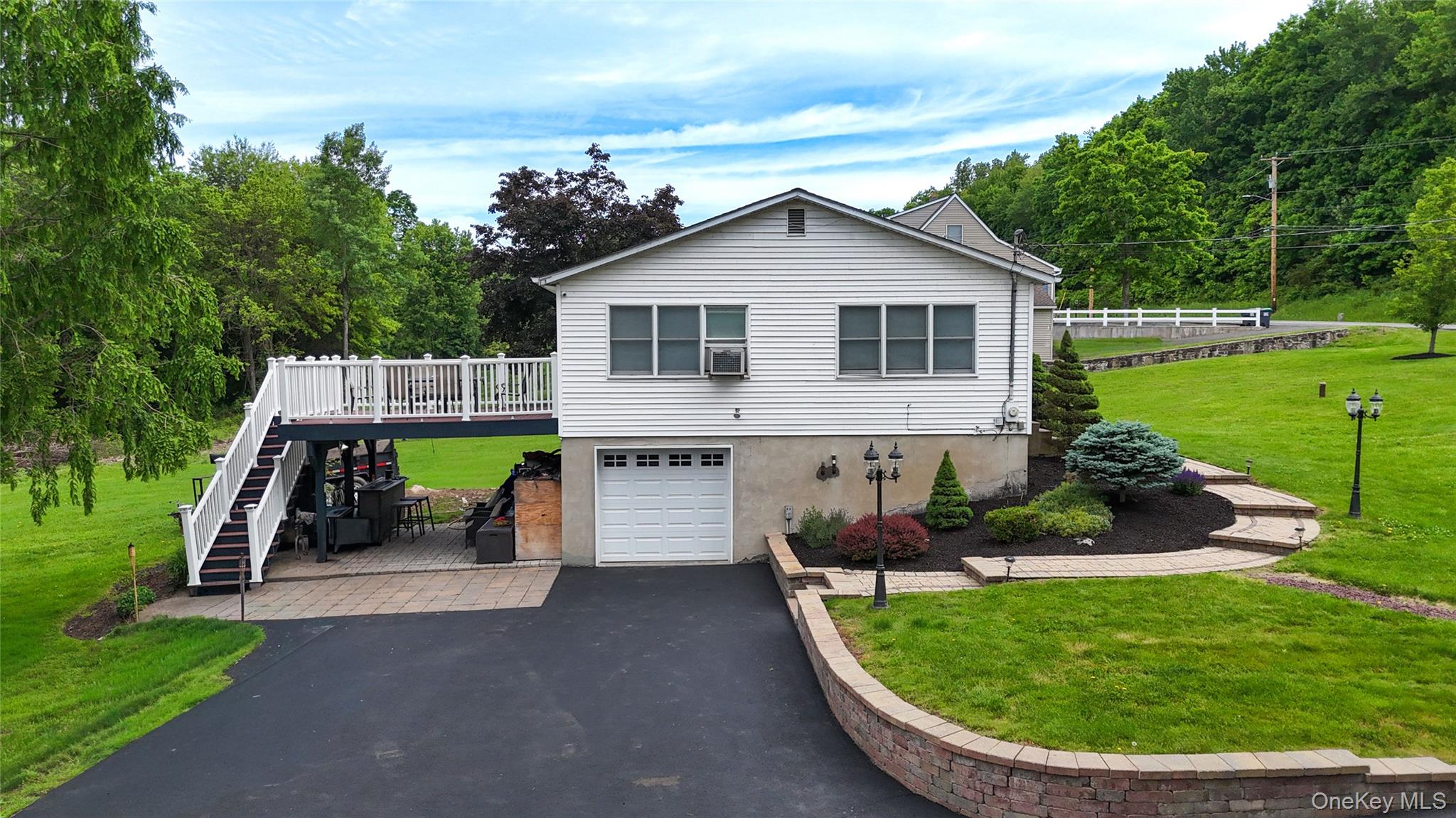 2nd image of 423 Rock Cut Rd, Newburgh (town), NY 12586 | MLS# 1036582