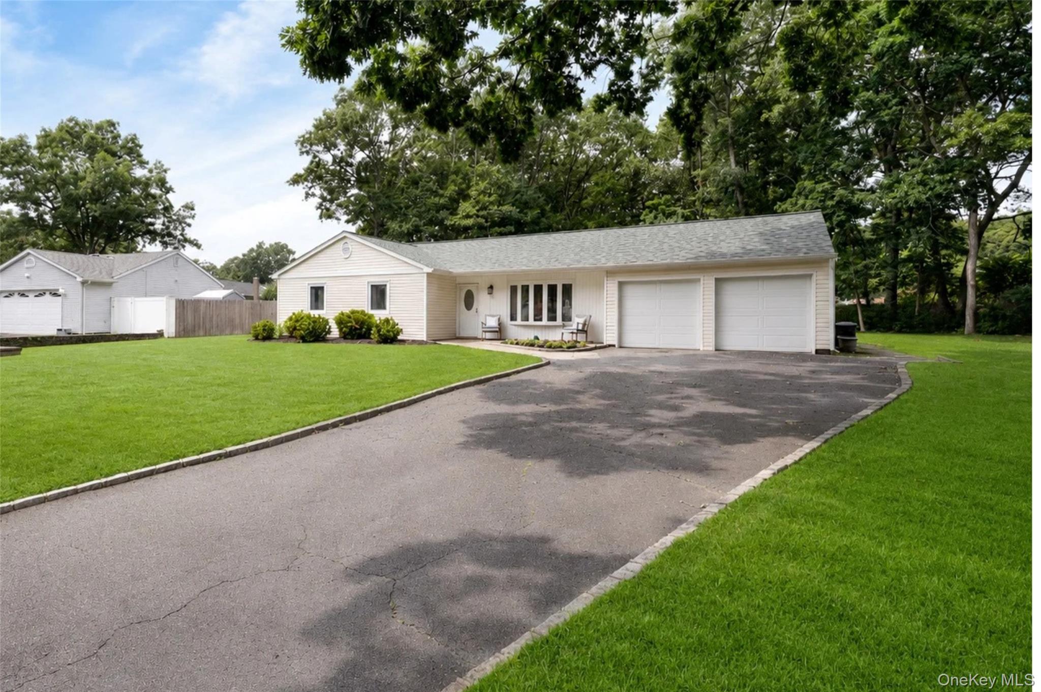 1st image of 4 Shelley Ct, Brookhaven, NY 11953 | MLS# 1036634