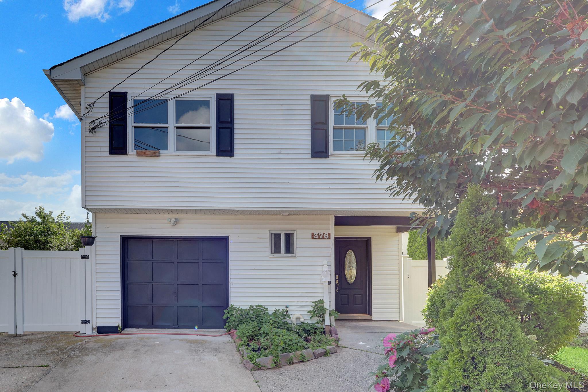 5th image of 376 Ferraris, Babylon, NY 11726 | MLS# 1036658