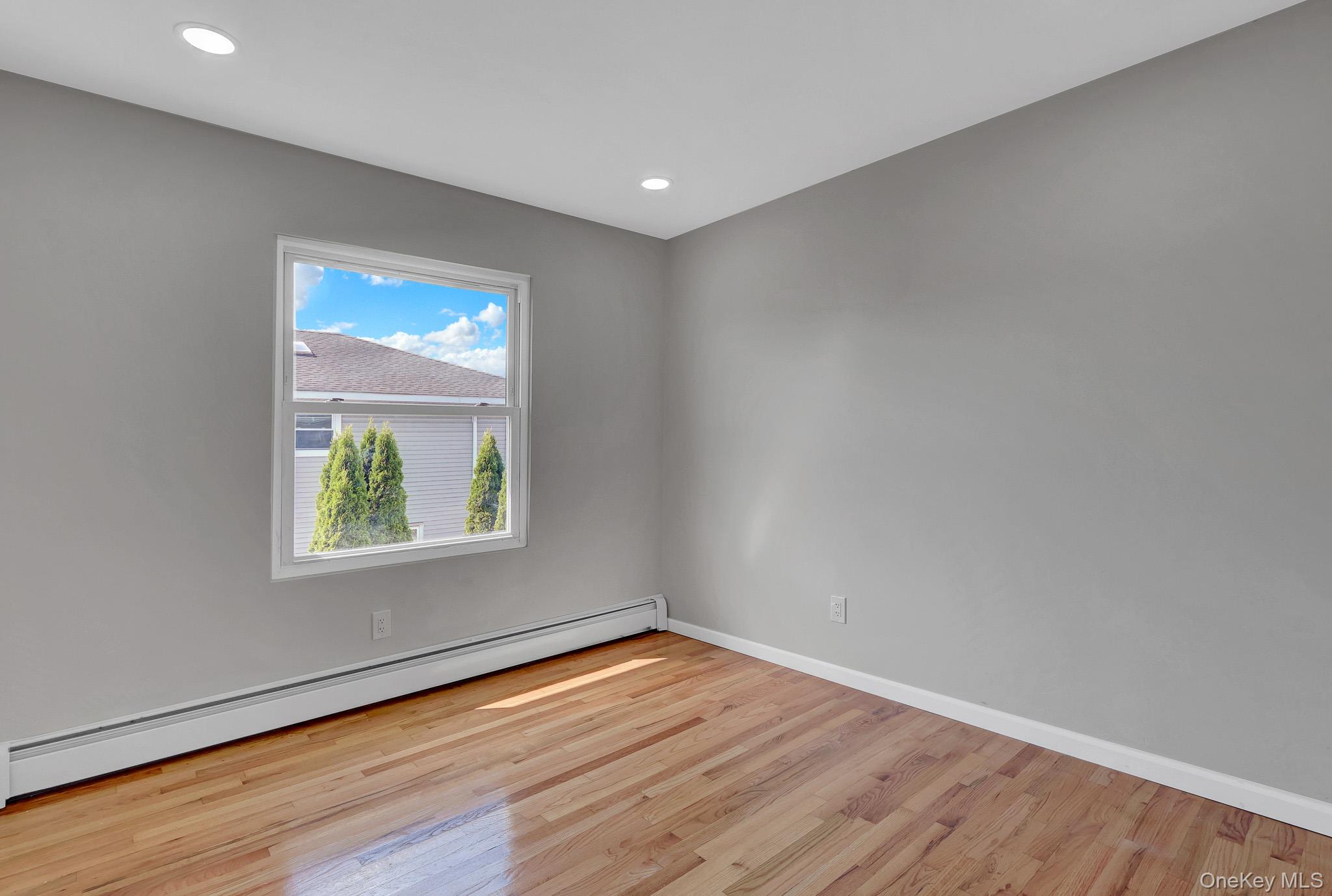 34th image of 376 Ferraris, Babylon, NY 11726 | MLS# 1036658