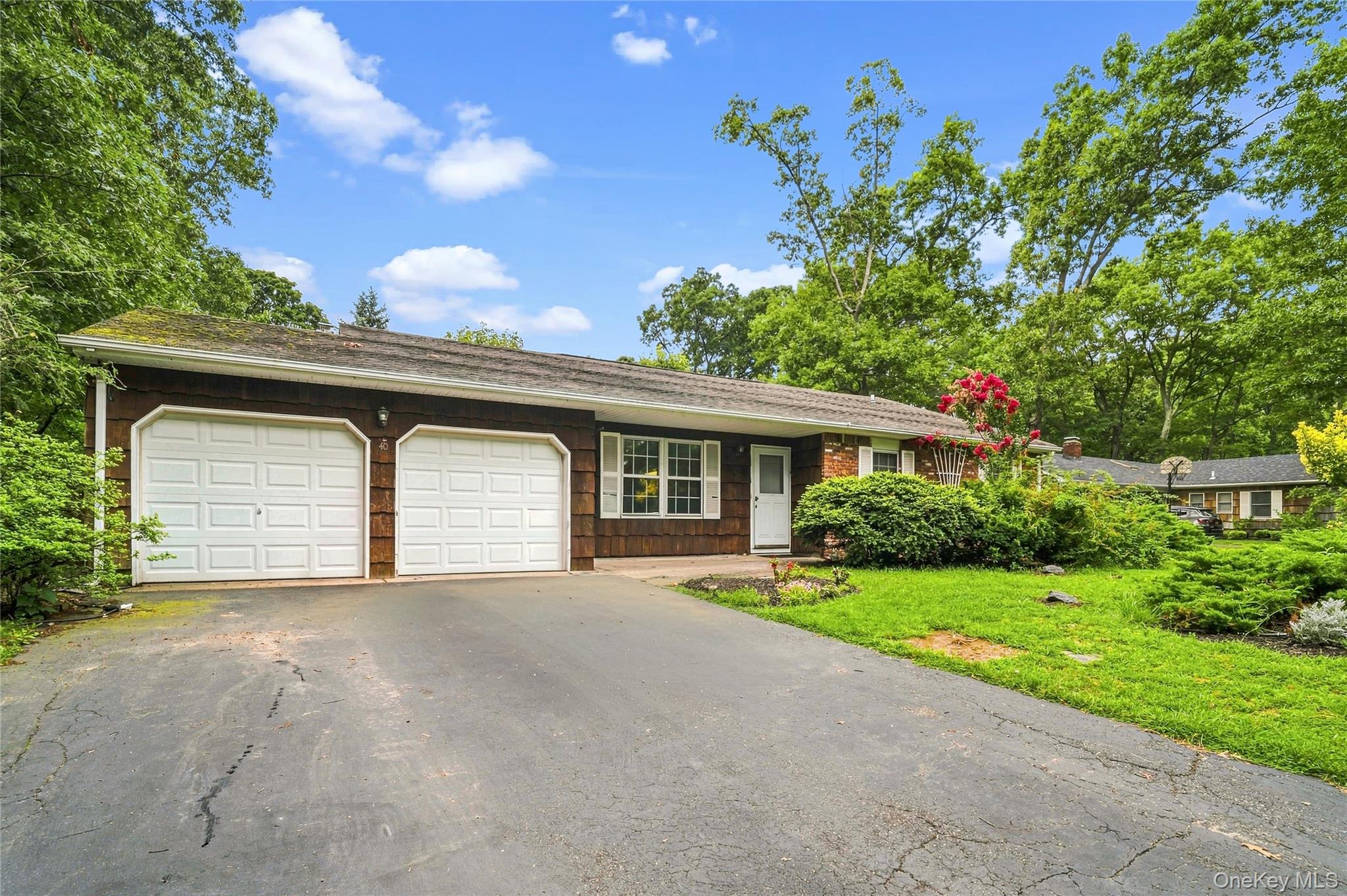 2nd image of 40 Glenridge Ave, Brookhaven, NY 11790 | MLS# 1036659