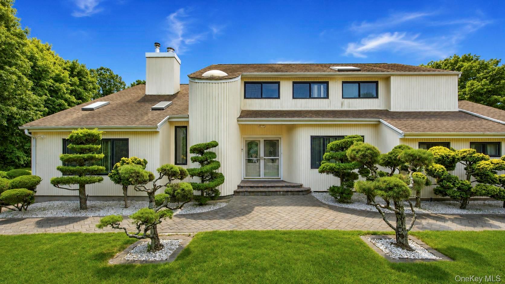 2nd image of 5 Dohne Ct, Huntington, NY 11740 | MLS# 1036730