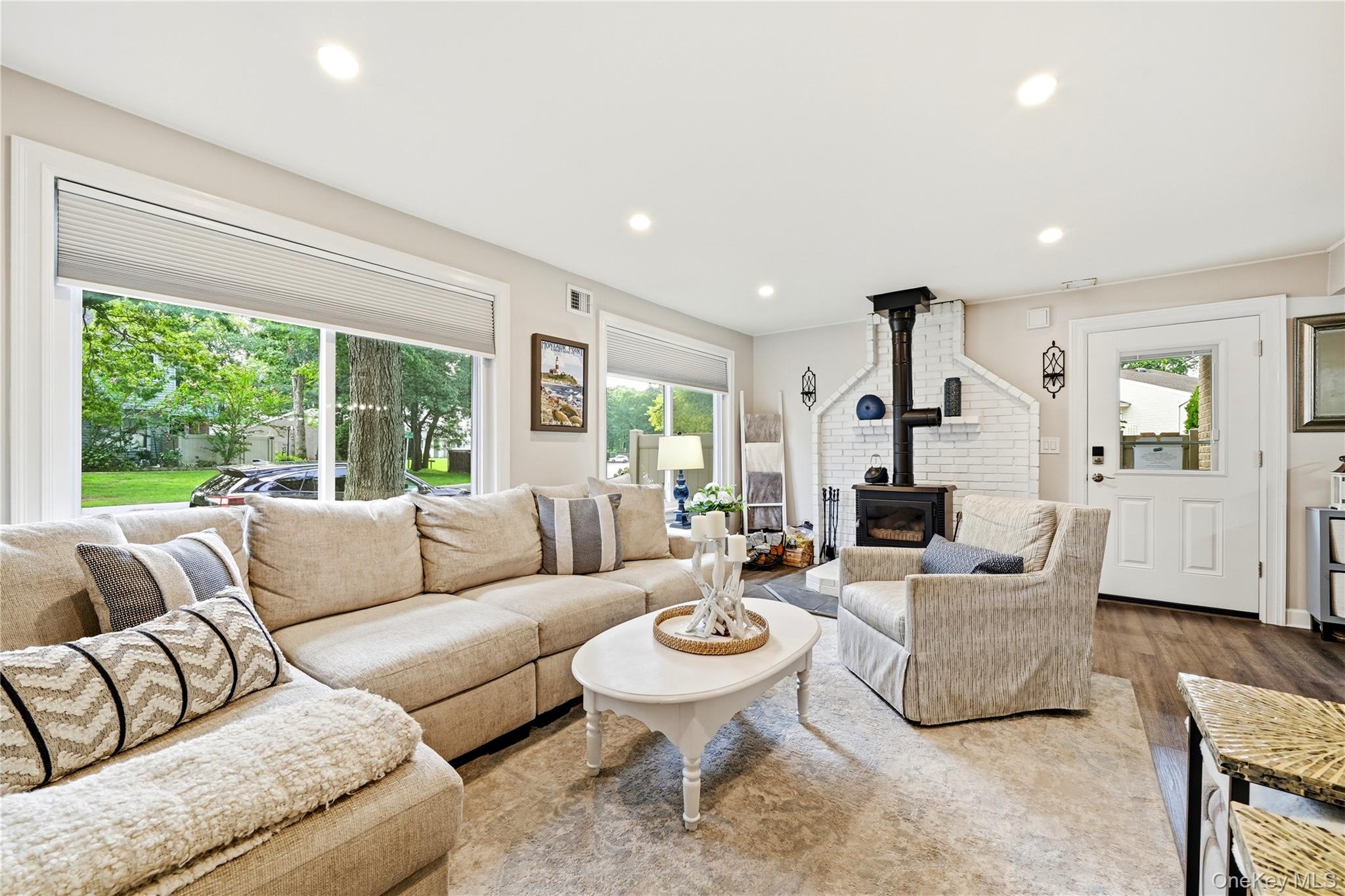 2nd image of 215 Springmeadow Dr #B, Islip, NY 11741 | MLS# 1036745