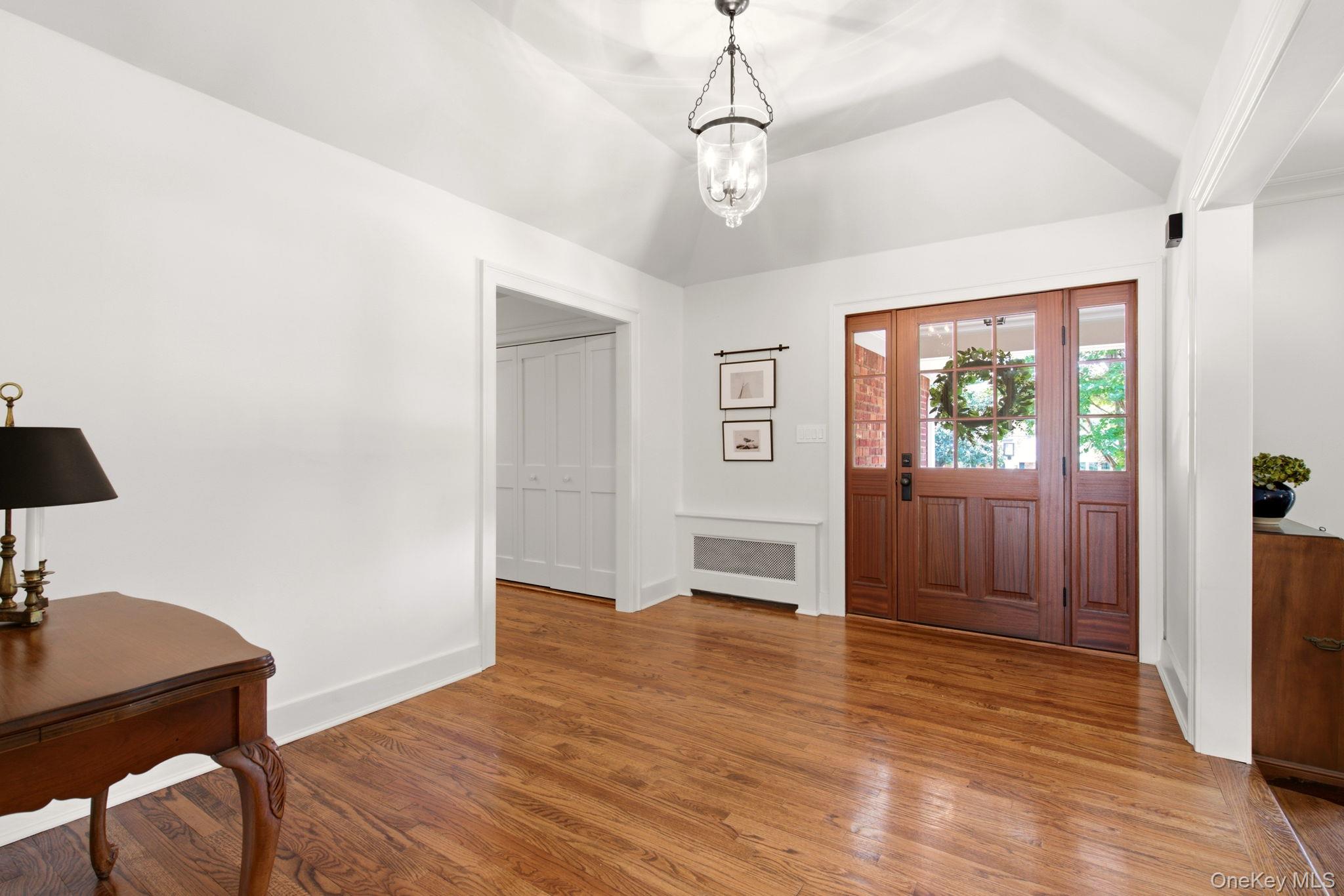 5th image of 23 Renwick Ave, Huntington, NY 11743 | MLS# 1036771